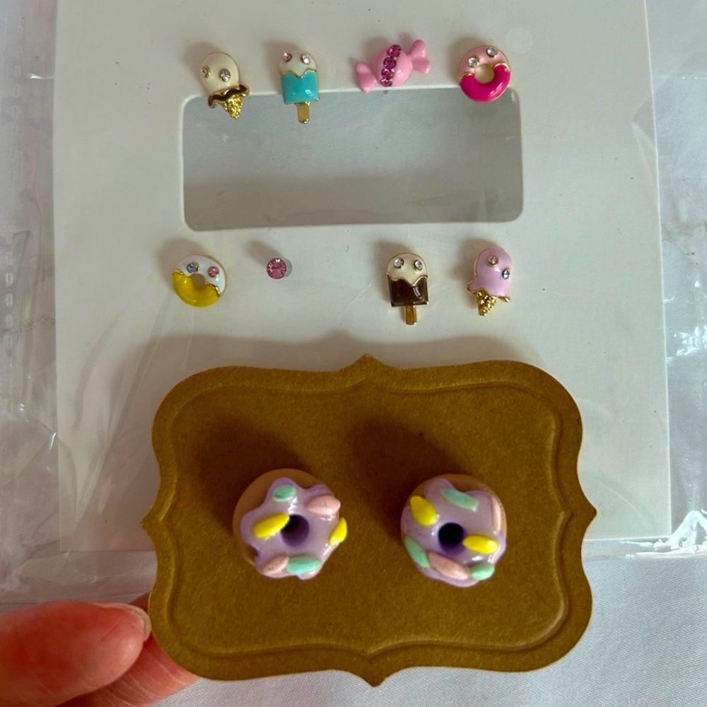 Set of 5 earrings